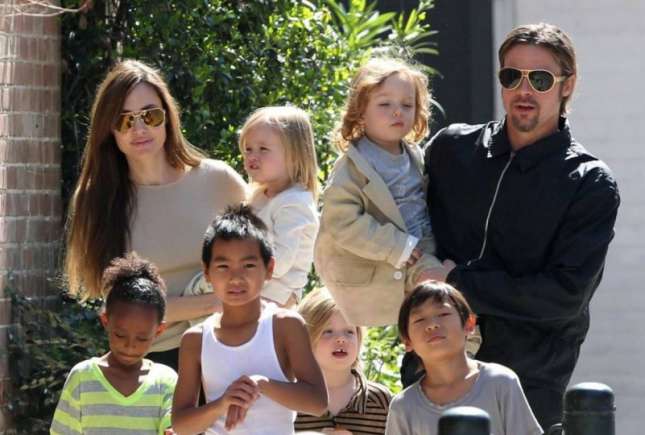 Brad Pitt şi Angelina Jolie: 10 sfaturi despre educaţia copiilor