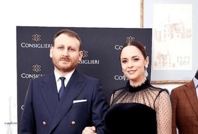 Andreea Marin elucidează misterul! S-a căsătorit sau nu cu Adrian Brâncoveanu? „E o poveste...”