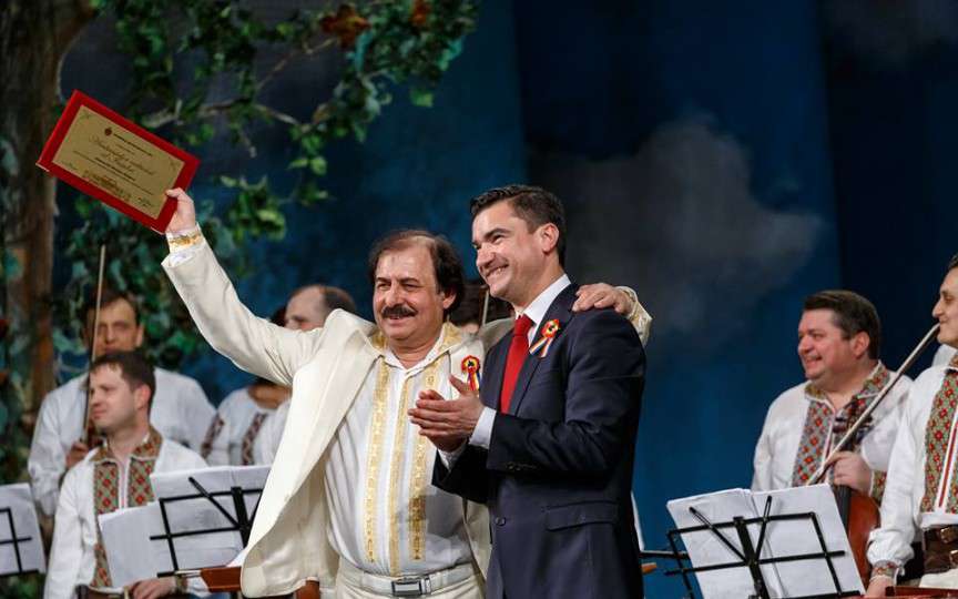 Nicolae Botgros este astăzi omagiat. Artistul a primit și o nouă distincție