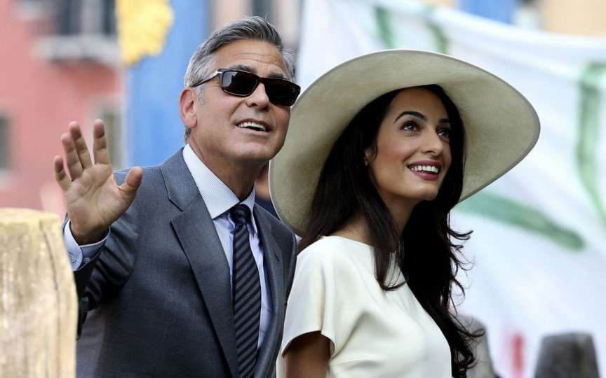 Cât a costat și în ce condiții au venit pe lume gemenii actorului George Clooney