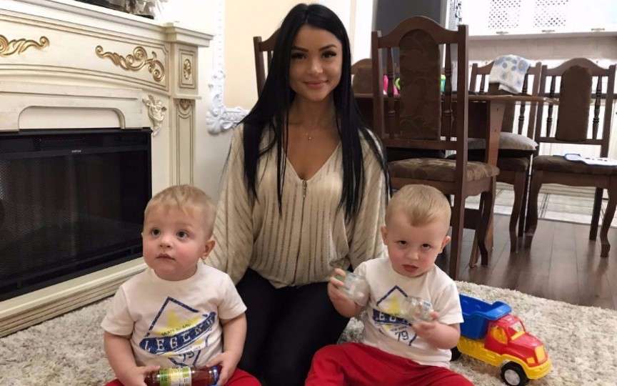 Tatiana Melnic - mamă de gemeni. Iată cum se descurcă!