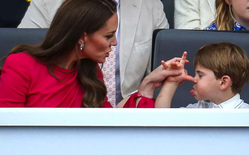 Prințul Louis cel fără astâmpăr a furat din nou spectacolul la parada finală de la Jubileul de Platină al Reginei Elisabeta a II-a