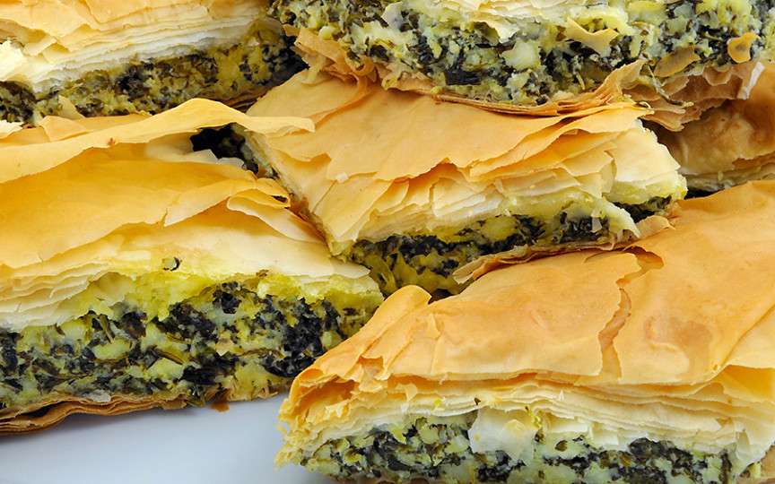 Plăcintă cu spanac, un aperitiv delicios la început de vară