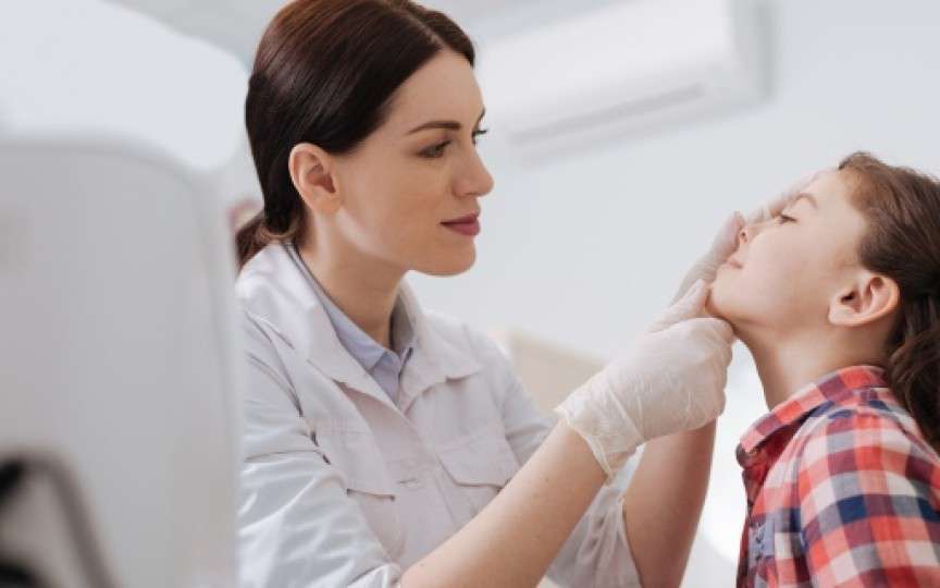 Polipii nazali la copii – care sunt cauzele inflamării și când este necesară operația? Opinia medicului ORL