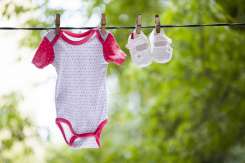 Vestimentația bebelușului în sezonul cald: 5 sfaturi și recomandări