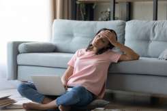 3 motive pentru care te simți lipsită de energie pe timpul zilei și cum le poți preveni