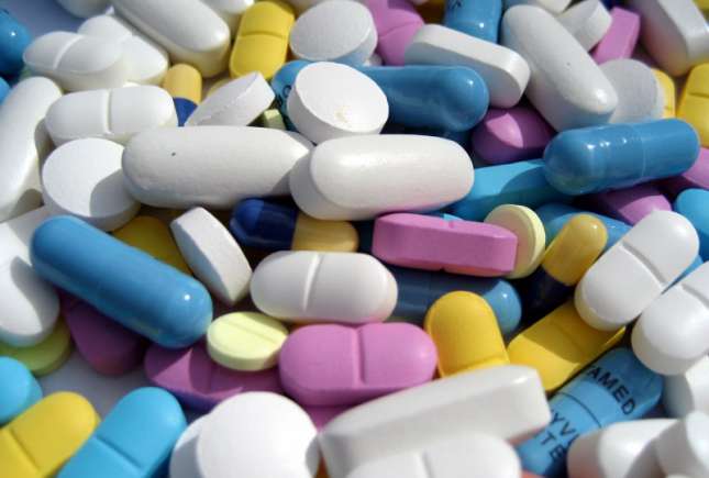 Ce trebuie să faci cu medicamentele expirate și termometrele defectate?