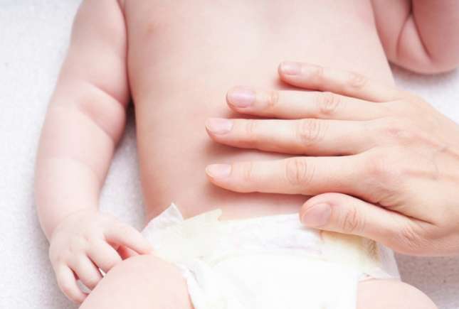 Gastroenterita la bebeluși: cauze, simptome și tratament