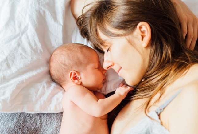 Interacțiunea părinte-copil îmbunătățește sănătatea neonatală, conform unui nou studiu