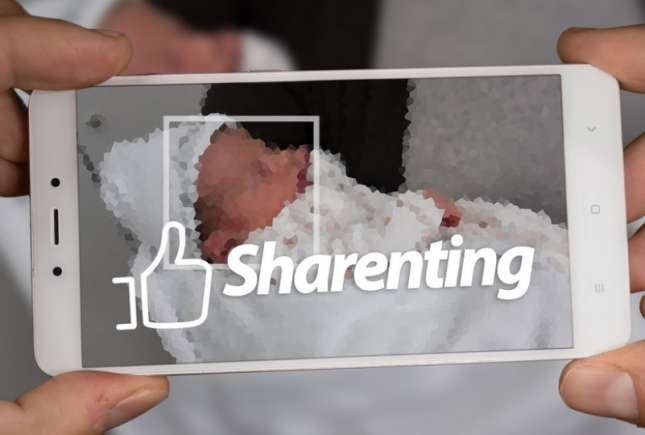 Postezi fotografii pe internet cu copilul tău? Iată 4 reguli de care ar trebui să ții cont