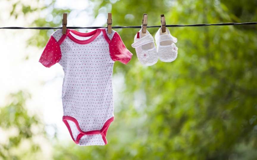 Vestimentația bebelușului în sezonul cald: 5 sfaturi și recomandări