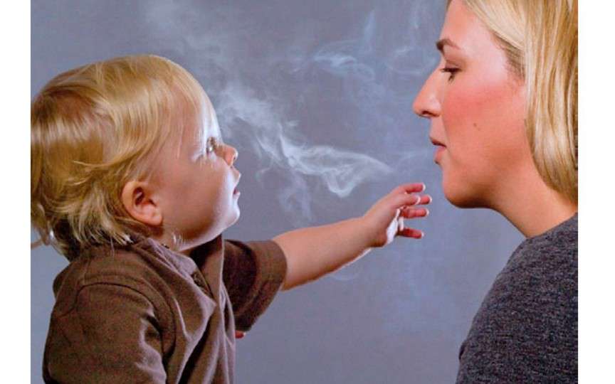 MAMĂ, te rog, nu fuma!