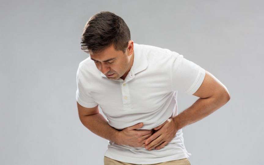 Cum recunoaștem pancreatita: simptome, cauze și factori de risc