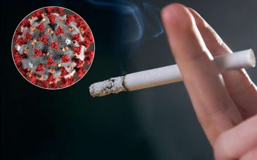 Riscul de pneumonie severă asociată COVID-19 e de 14 ori mai mare în cazul fumătorilor
