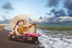Topul lucrurilor pe care să le iei cu tine în vacanța cu copiii