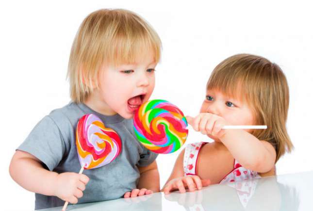 Top 3 probleme de sănătate la copii provocate de consumul zahărului