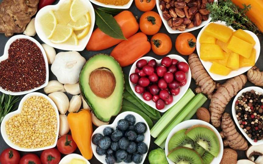 Top 9 alimente care luptă cu pofta prea mare de mâncare