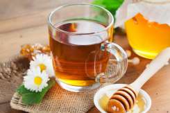 Tratează natural răceala copiilor cu remedii pe bază de miere