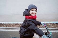 10 moduri de a-ți ajuta copilul să rămână sănătos în sezonul rece