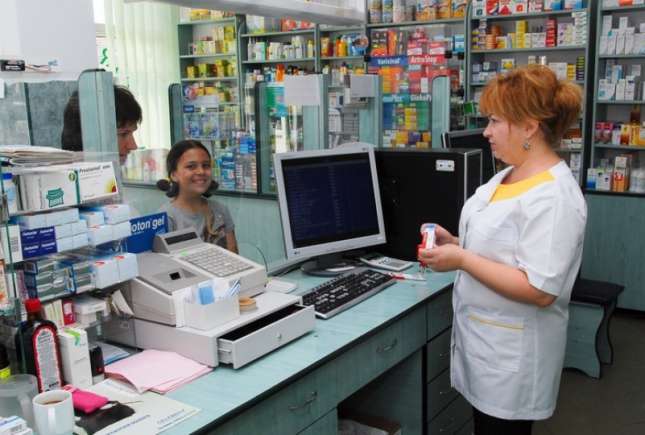 Farmaciștii nu vor mai putea vinde antibiotice fără prescripție medicală