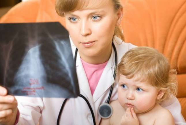 Care sunt simptomele pneumoniei la copii