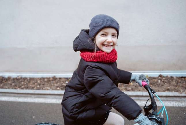 10 moduri de a-ți ajuta copilul să rămână sănătos în sezonul rece