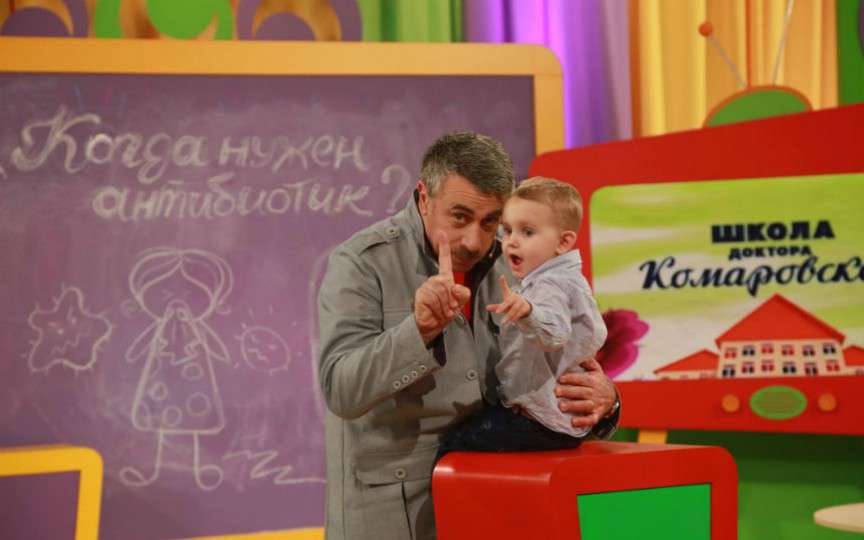 Evgheni  Komarovskiy vorbește despre spălăturile nazale cu săpun aplicate copilului