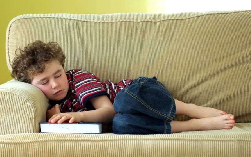 Studiu: Diabetul de tip 2 la copii apare și din cauza că aceștia dorm mai puțin decât ar trebui