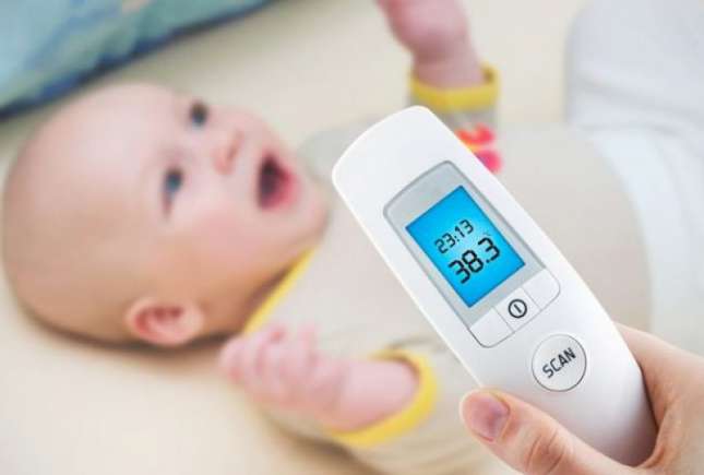 Ce faci când copilul are febră? Sfaturi pas cu pas de la medicul pediatru