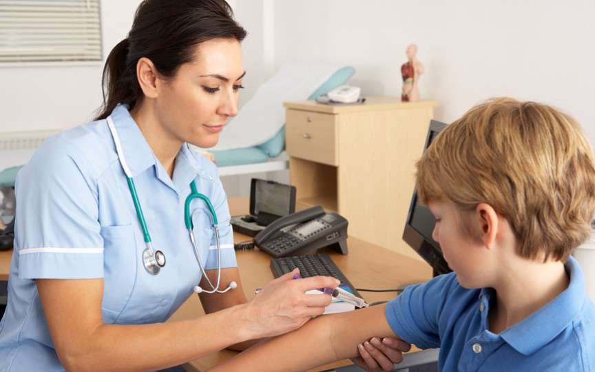 6 activități simple pe care pediatrii le aplică în raport cu proprii lor copii