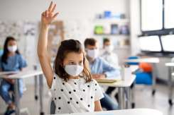 Țările europene au stabilit condițiile în care elevii vor începe școala în toamnă. Măsurile luate de Franța, Italia sau Spania