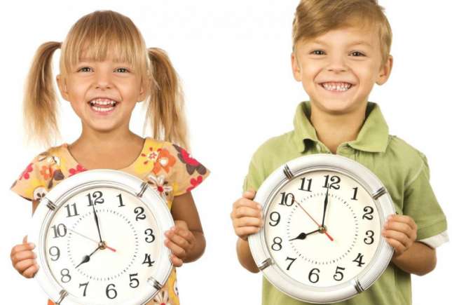 3 pași simpli cum să organizezi eficient timpul copilului tău