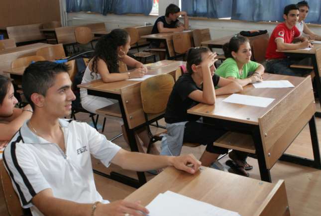 Președintele țării propune reformarea sistemului de susținere a bacalaureatului