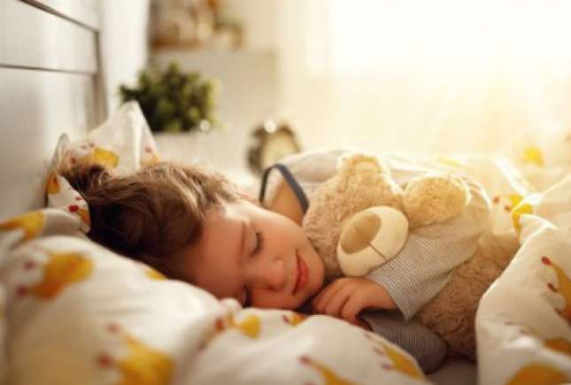 Când renunță copiii la somnul de prânz. Ce spun specialiștii