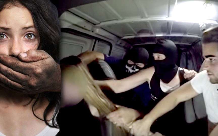 Cât de uşor poate fi agresat un copil prin intermediul internetului (Video)
