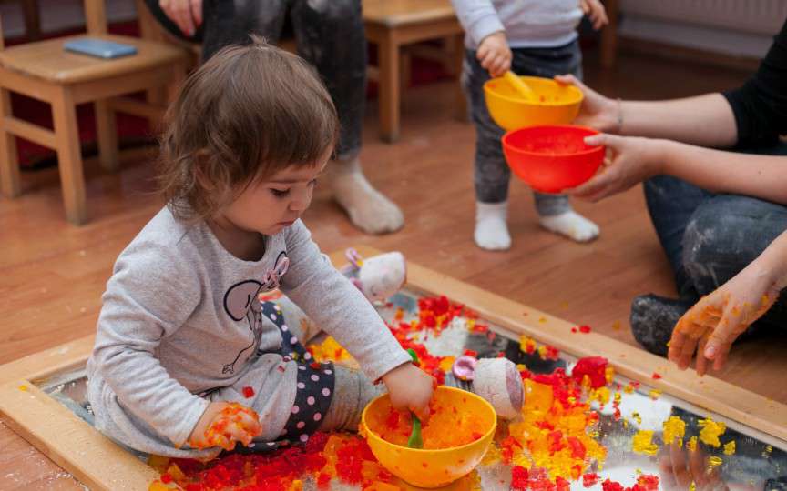 Rolul esențial al educației în primele 1000 de zile de viață a copilului