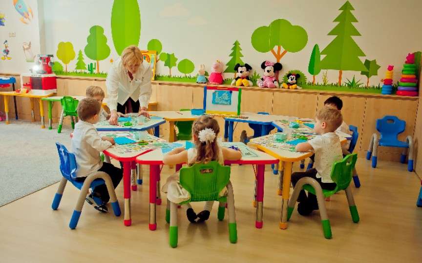 La Star Kids are loc completarea grupelor cu copii de vârsta 2 - 7 ani