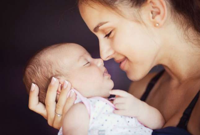 Opinia unui pediatru: De ce ar trebui ca mamele să se ghideze după propriul instinct