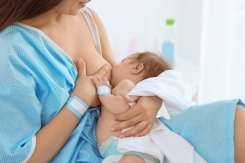 Conform unui studiu, alăptarea poate îmbunătăți starea de spirit a mamelor care se confruntă cu depresia postpartum