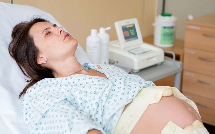 Cum să respiri corect în timpul contracțiilor și nașterii: Tehnici eficiente pentru un travaliu mai ușor