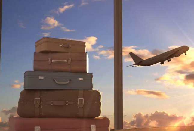 Ce trebuie neapărat să ai în geantă în vacanță