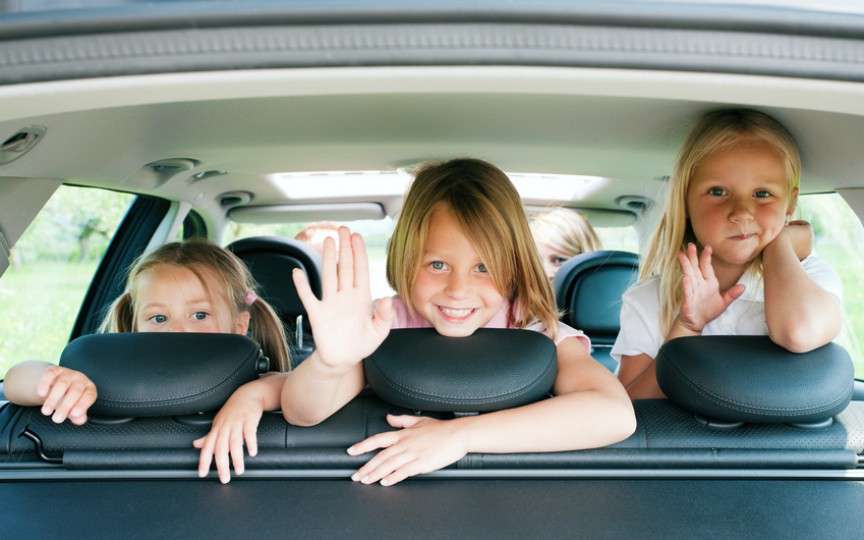 9 jocuri potrivite pentru călătoriile cu maşina