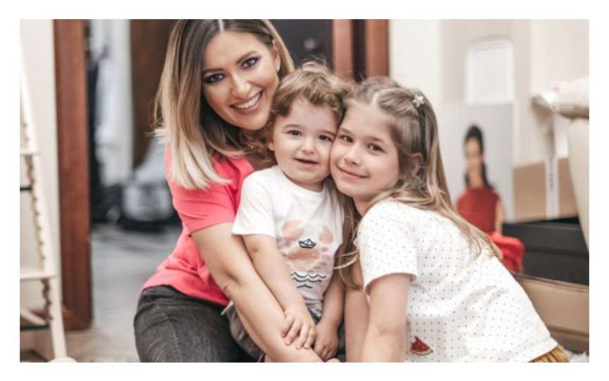 Sfaturi pentru mame de la Ela Crăciun: Cum să ai o relație mai apropiată cu fiica ta