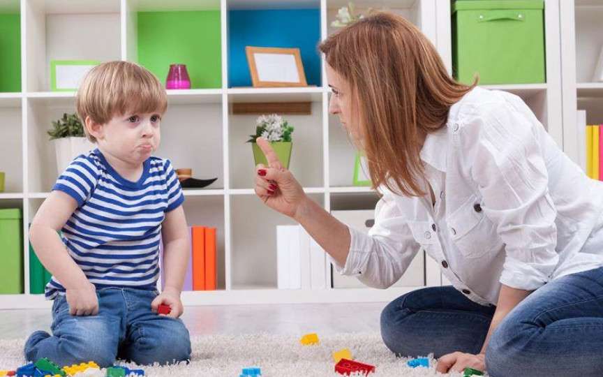 Cum să-ți înveți copilul să fie mai independent