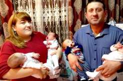 Familie de moldoveni cu cvadrupleți de 6 luni a aflat acum că 2 dintre copilași au o boală cruntă