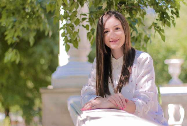 Interviu cu câștigătoarea titlului de „Educatorul Anului 2023”: „Dorina Tronciu, pedagogul cu suflet de copil”