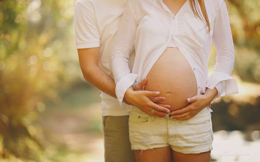 În săptămâna a 25-a de sarcină bebelușul tău este cât o rădăcină de țelină