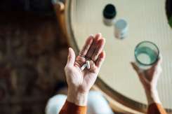 Singura vitamină care poate ajuta împotriva răcelii – ce spun studiile și medicii