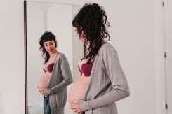 8 schimbări surprinzătoare ale corpului în sarcină – explicate de medici