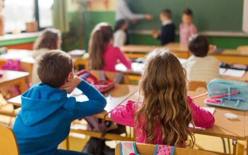 5 semne că școala nu i se potrivește copilului tău